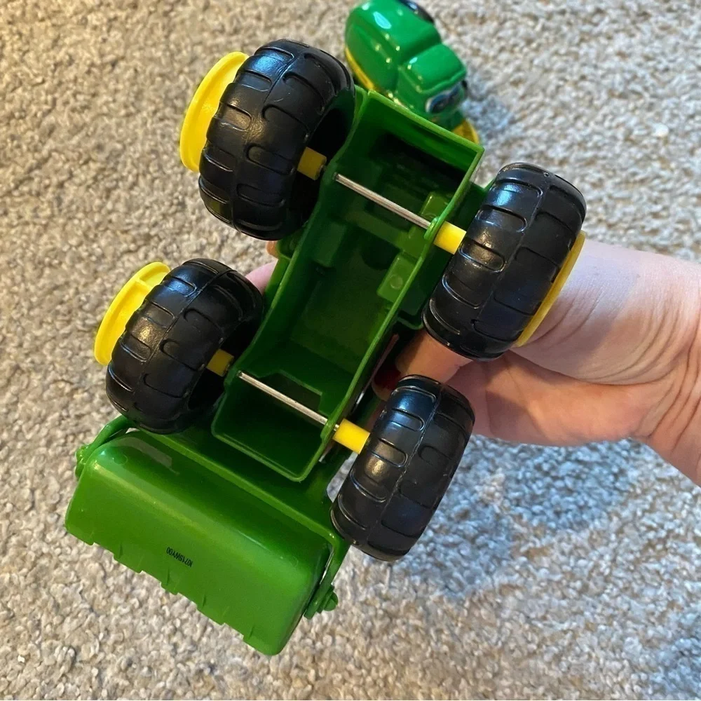 Ertl John Deere diecast Chunky Corey Combine corn picker Tractor Bundle Lot